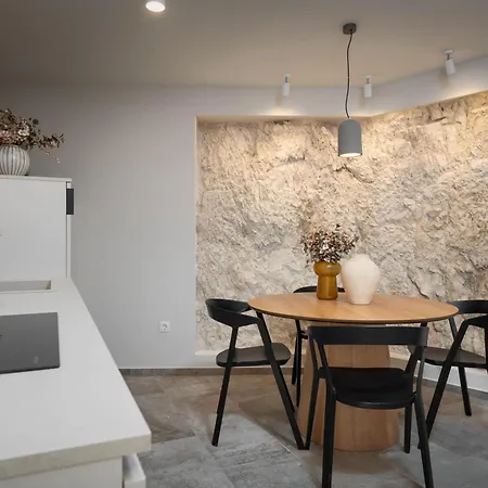 Appartement Grotta *